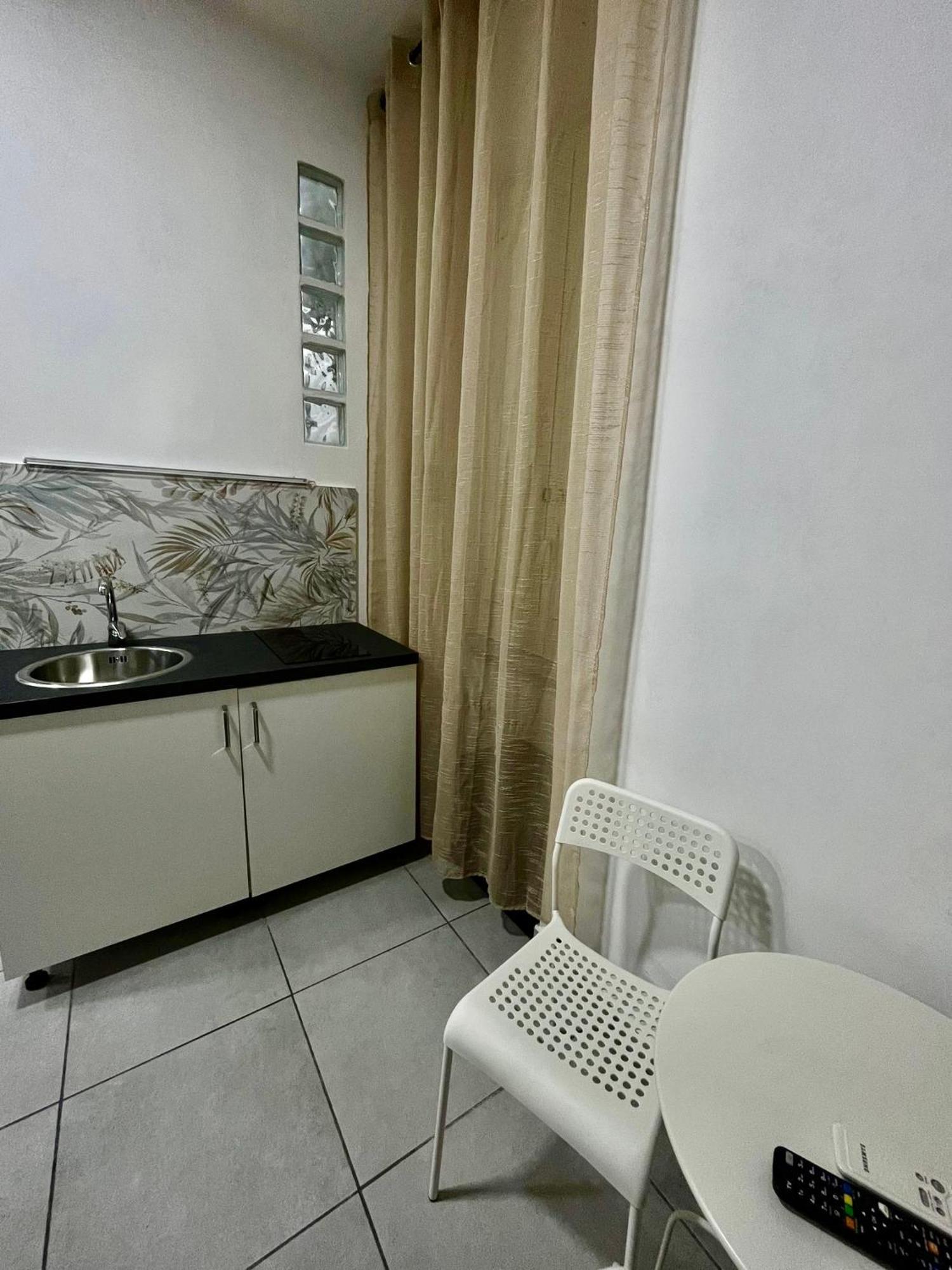 Bed & Breakfast De Bono Наполи Екстериор снимка