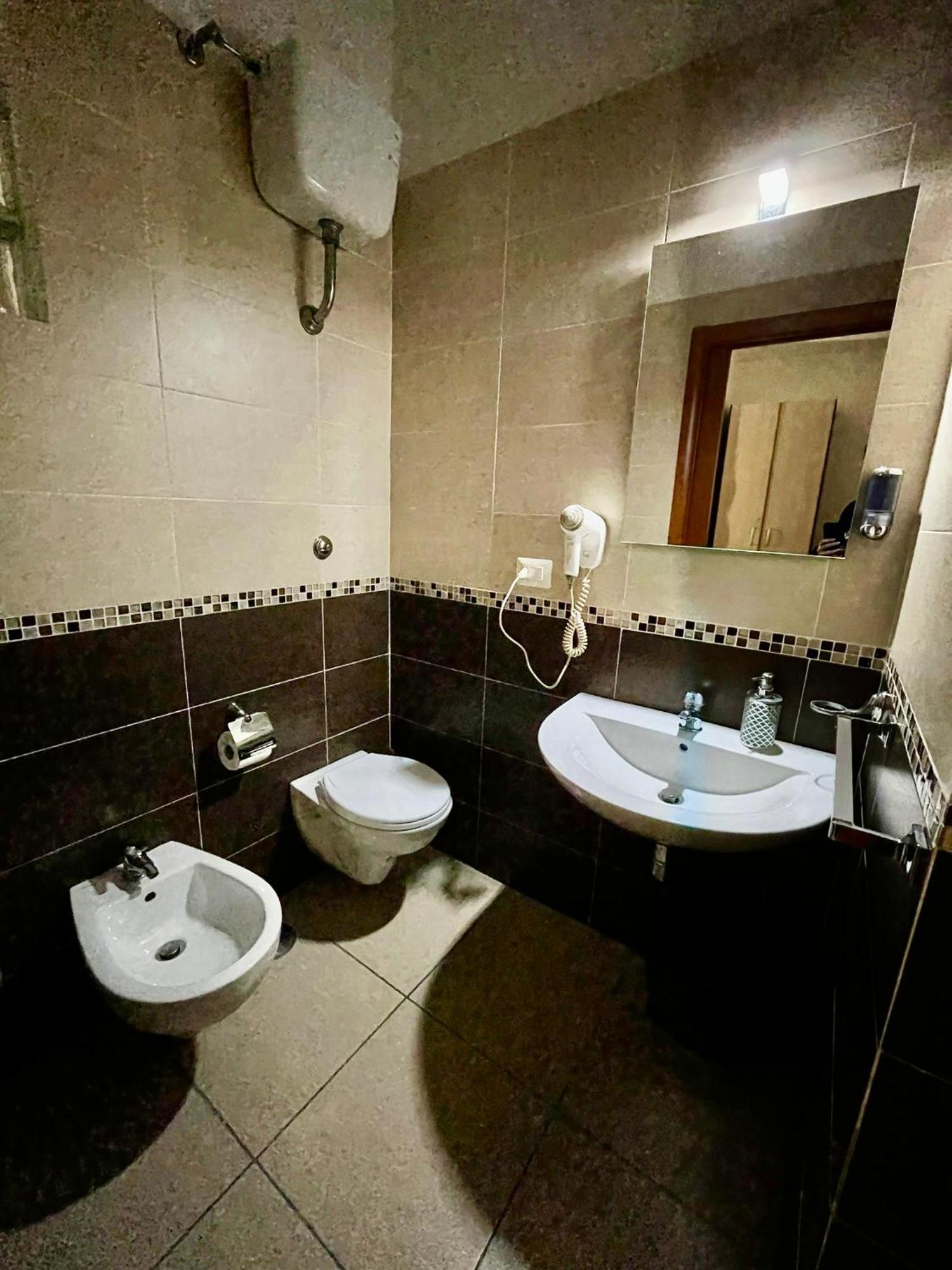 Bed & Breakfast De Bono Наполи Екстериор снимка